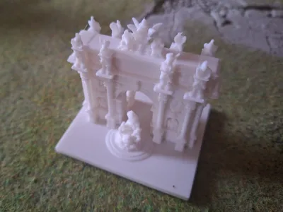 small Arc de Triomphe