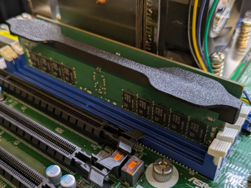 Thumb-Saver DIMM Installation Tool