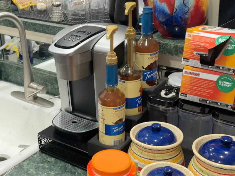 3 Bottle Coffee Syrup Holder
