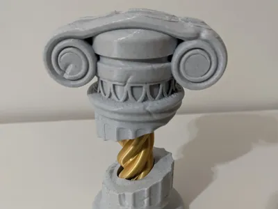 Ancient Column: Golden Core - Artistic Decor
