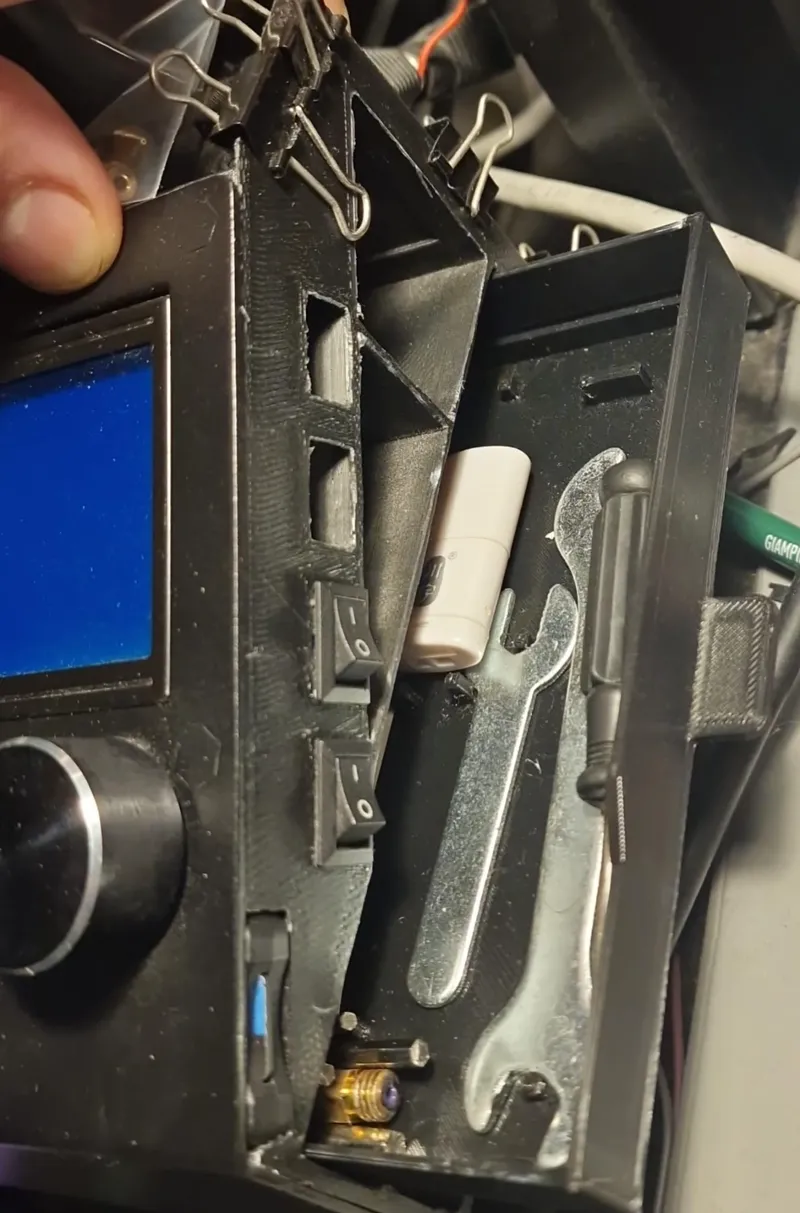 Ender3 tools case with light switch and microsd reader