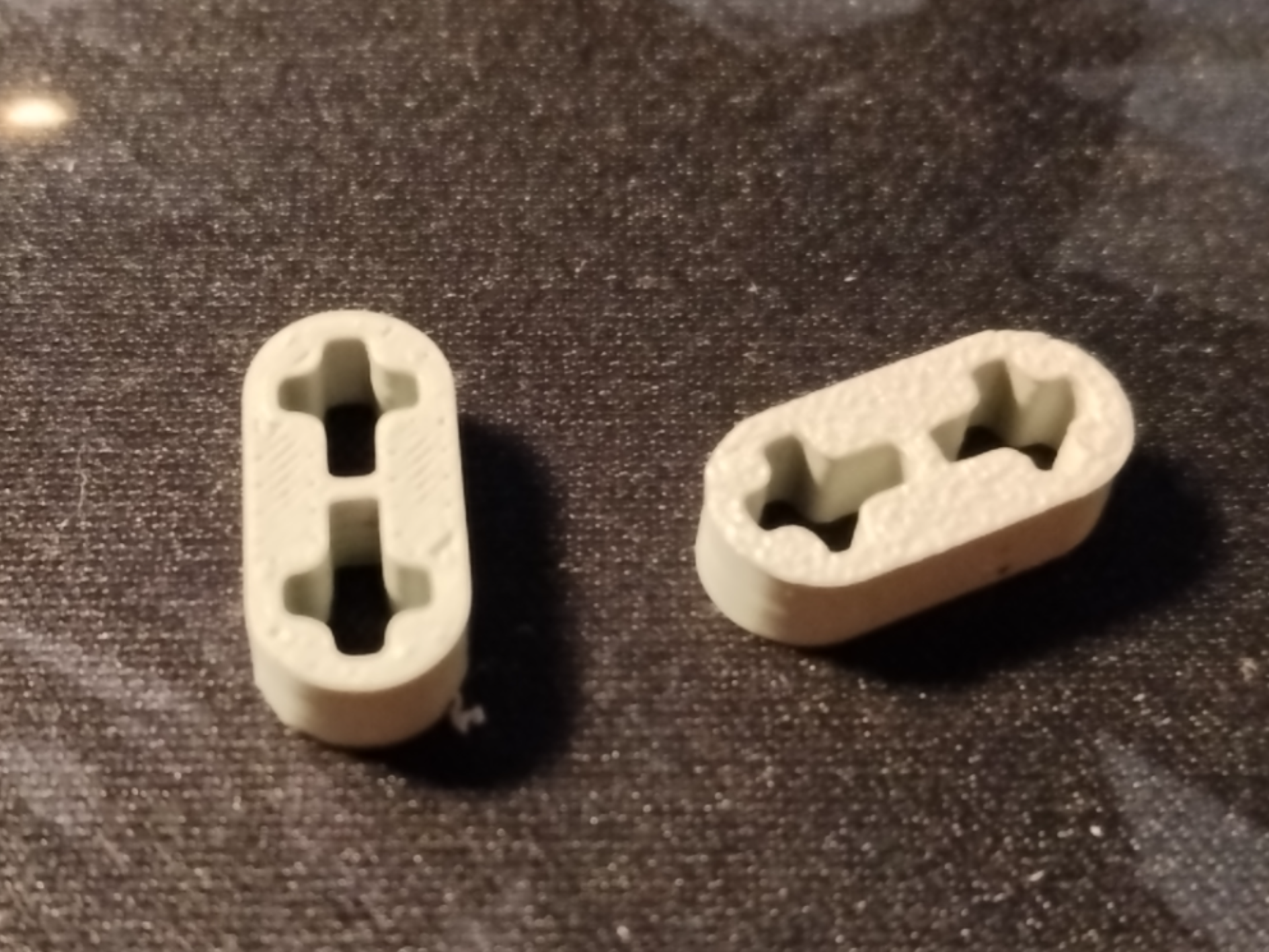 1x2 Technic Beam Thin 41677