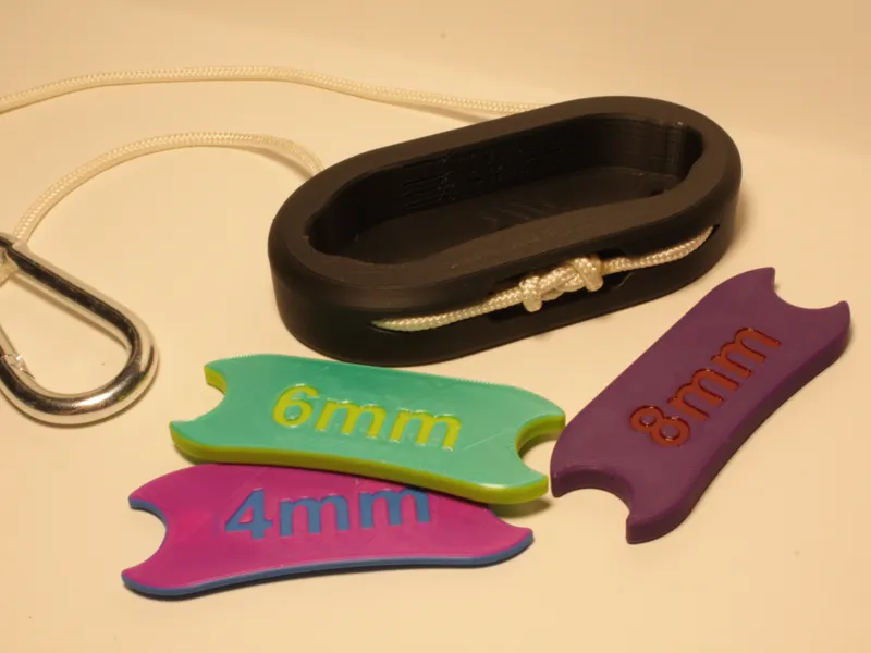 Hangboard with magnetic inserts