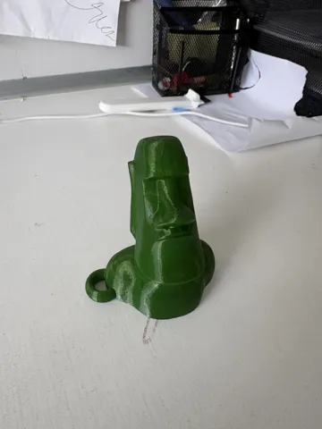 Moai Keychain with printer "poop" trash view 3