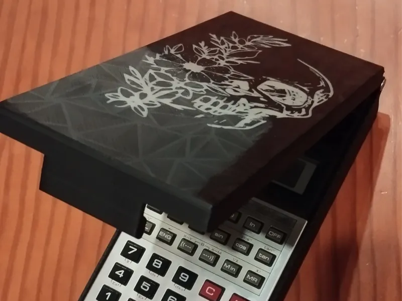TAPADERA PARA CALCULADORA CASIO MODELO FX-82L