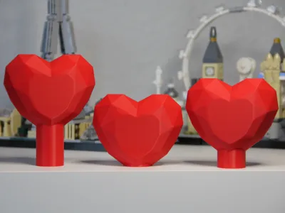Low Poly Mother's Day Heart Gift – 3 Versions