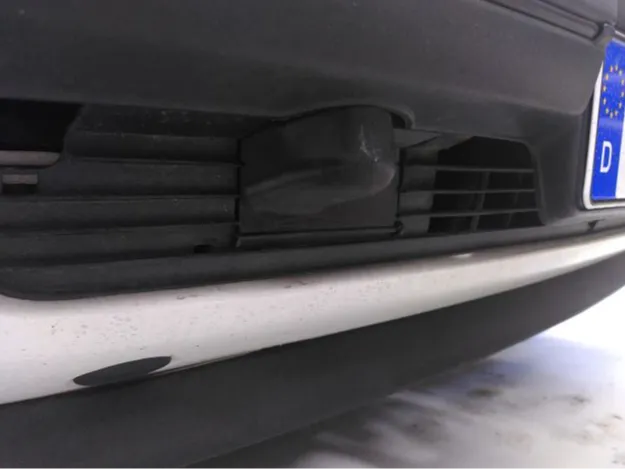 VW GOLF 2 Cache crochet remorquage avant