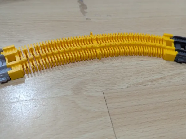 Rail flexible long pour circuit Trackmaster