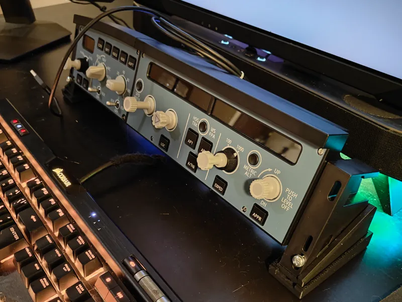 Winwing FCU+EFIS mounting system