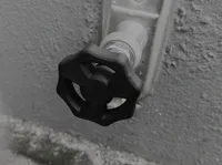 Clé pour robinet de jardin — photo 1