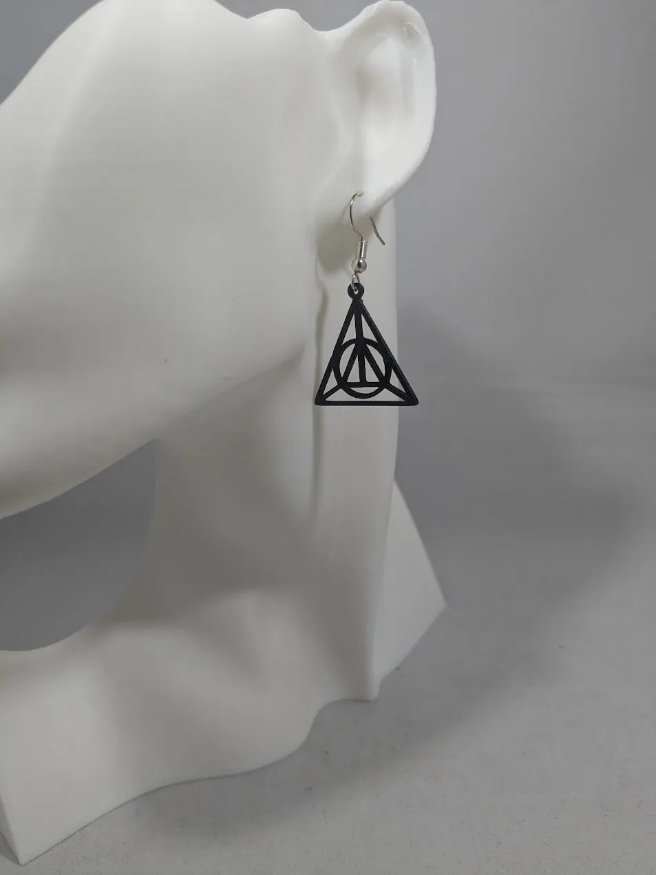 Abstract earrings - triangle circle triangle view 3
