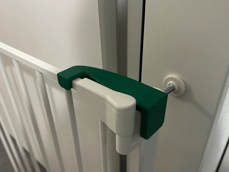 munchkin baby door stopper