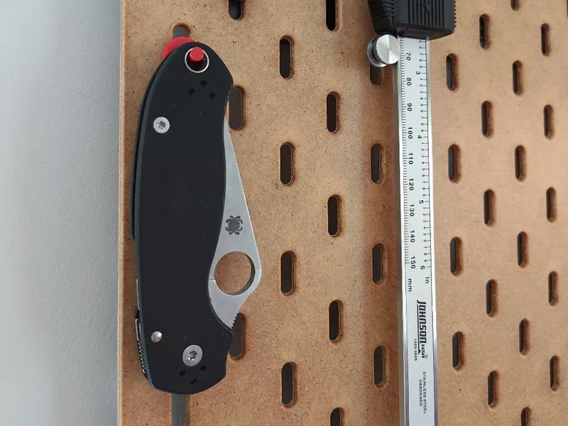 Spyderco PM2 and PM3 Skadis Hook