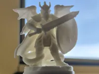 Figurine de paladin draconique pour JDR — photo 2