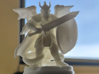 DnD draconic paladin miniature