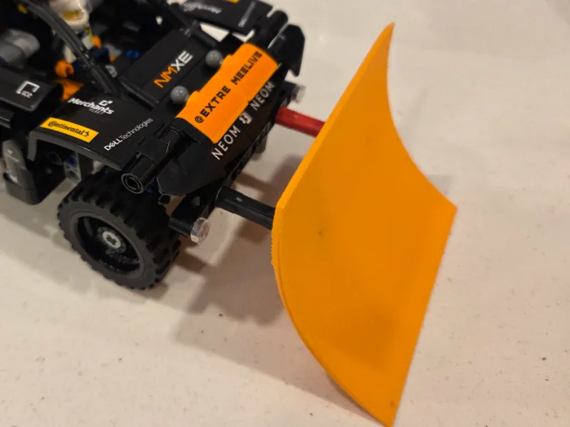 Snow plot for block toy cars