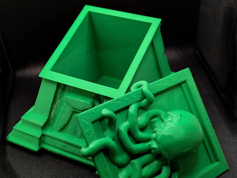 The Altar of Cthulhu box by FRZ3D prints MakerWorld: Download Free 3D ...