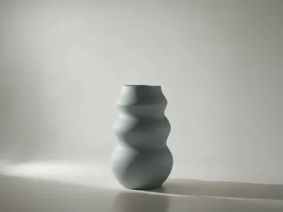 Tricurvy — Vase
