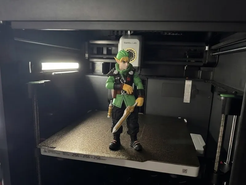 Link - Cyberpunk Elf Warrior - Tactical Swordsman