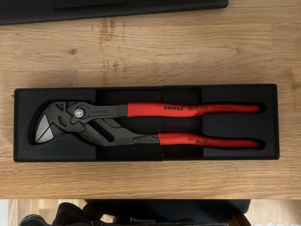 https://makerworld.bblmw.com/makerworld/model/USd70f9076d4cb3f/design/2025-01-13_85da5230f0359.jpeg