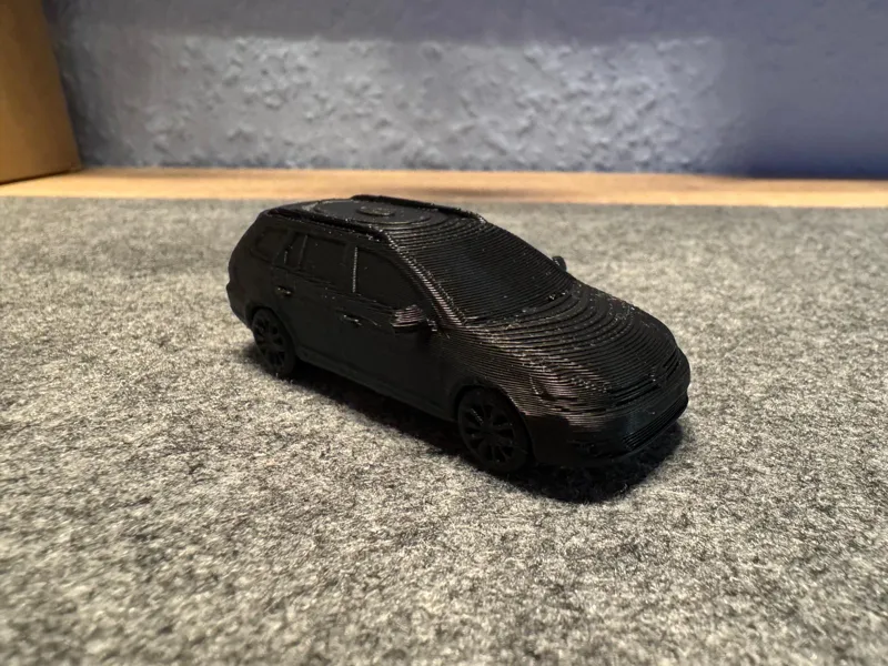 VW Golf 6 VI Variant Miniaturmodell 1:64 HotWheels