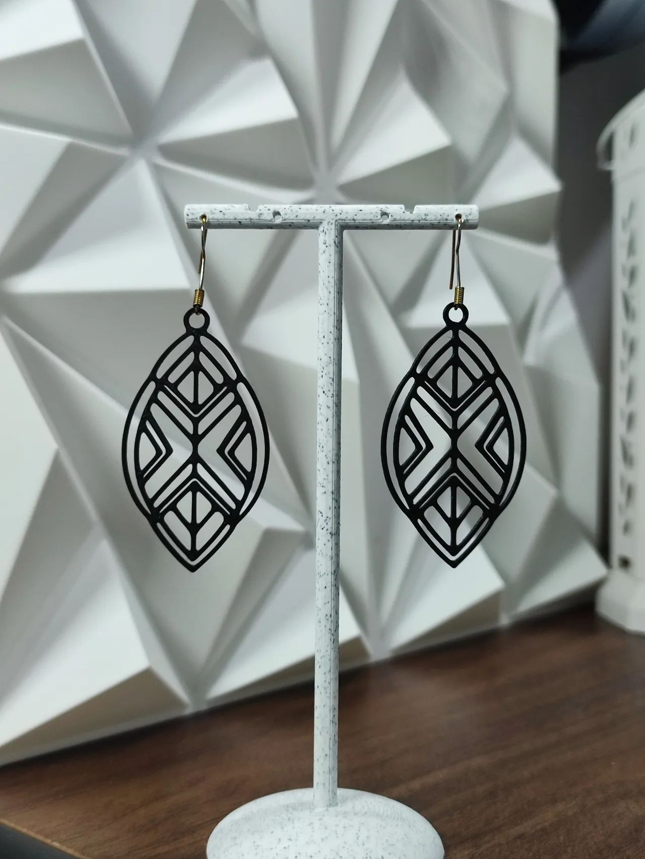 Aretes Escudo de Atenas view 2