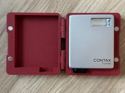 Contax TLA 140 Case