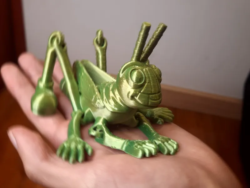 Articulated 3D Printed Grasshopper