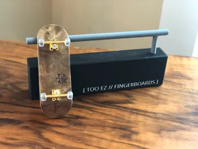 Elevated fingerboard rail v1