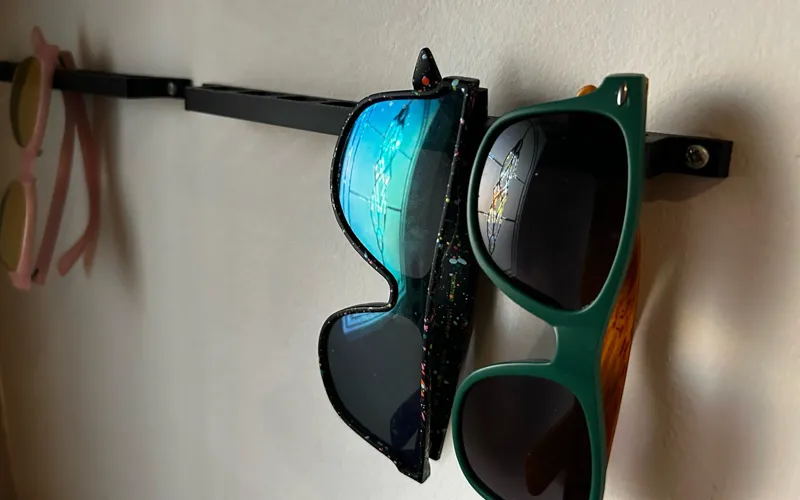 Glasses Holder Bar - Wall Mounted