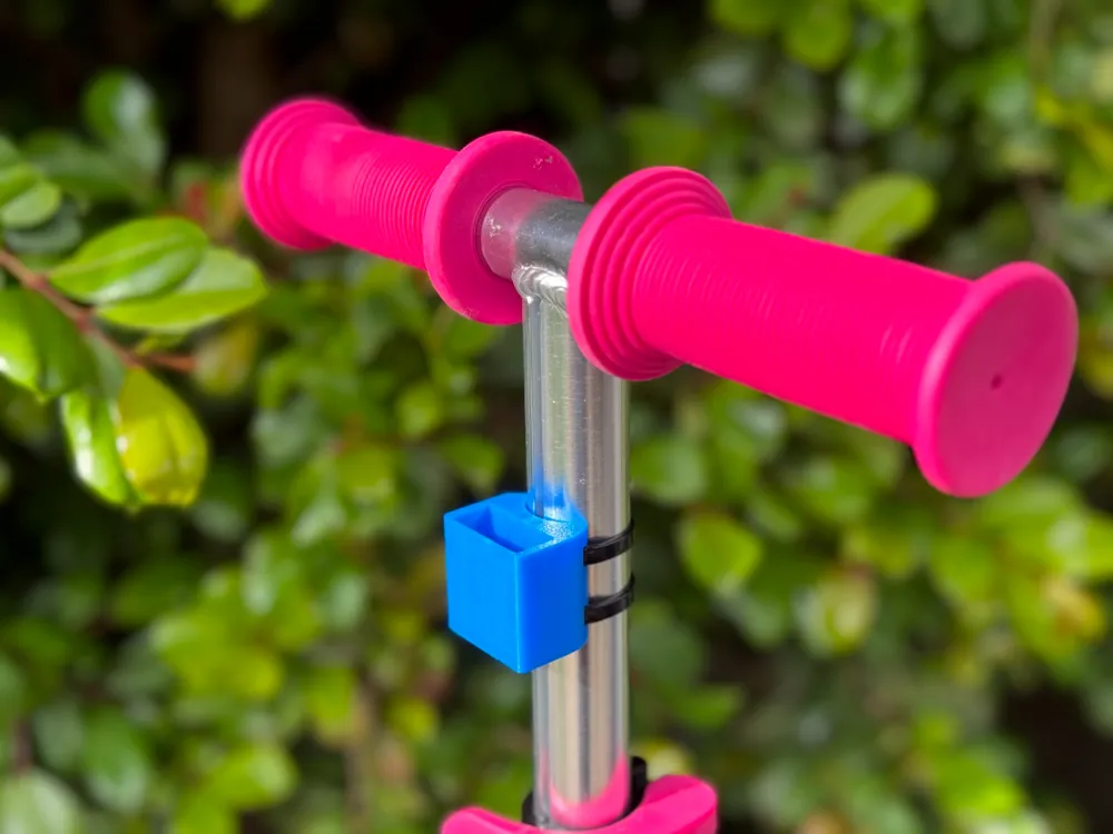 uniden-uhf45-kids-walkie-talkie-scooter-vertical-tube-mount-by