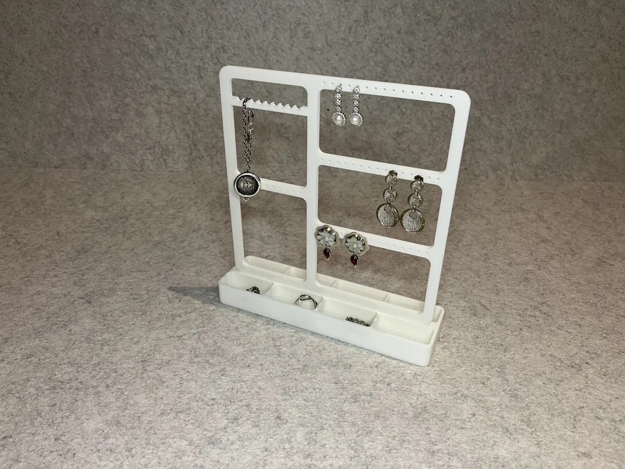 Jewelry stand organiser for earrings, rings view 2