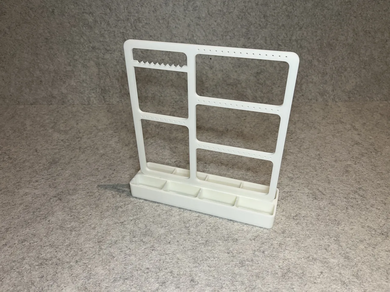 Jewelry stand organiser for earrings, rings view 3