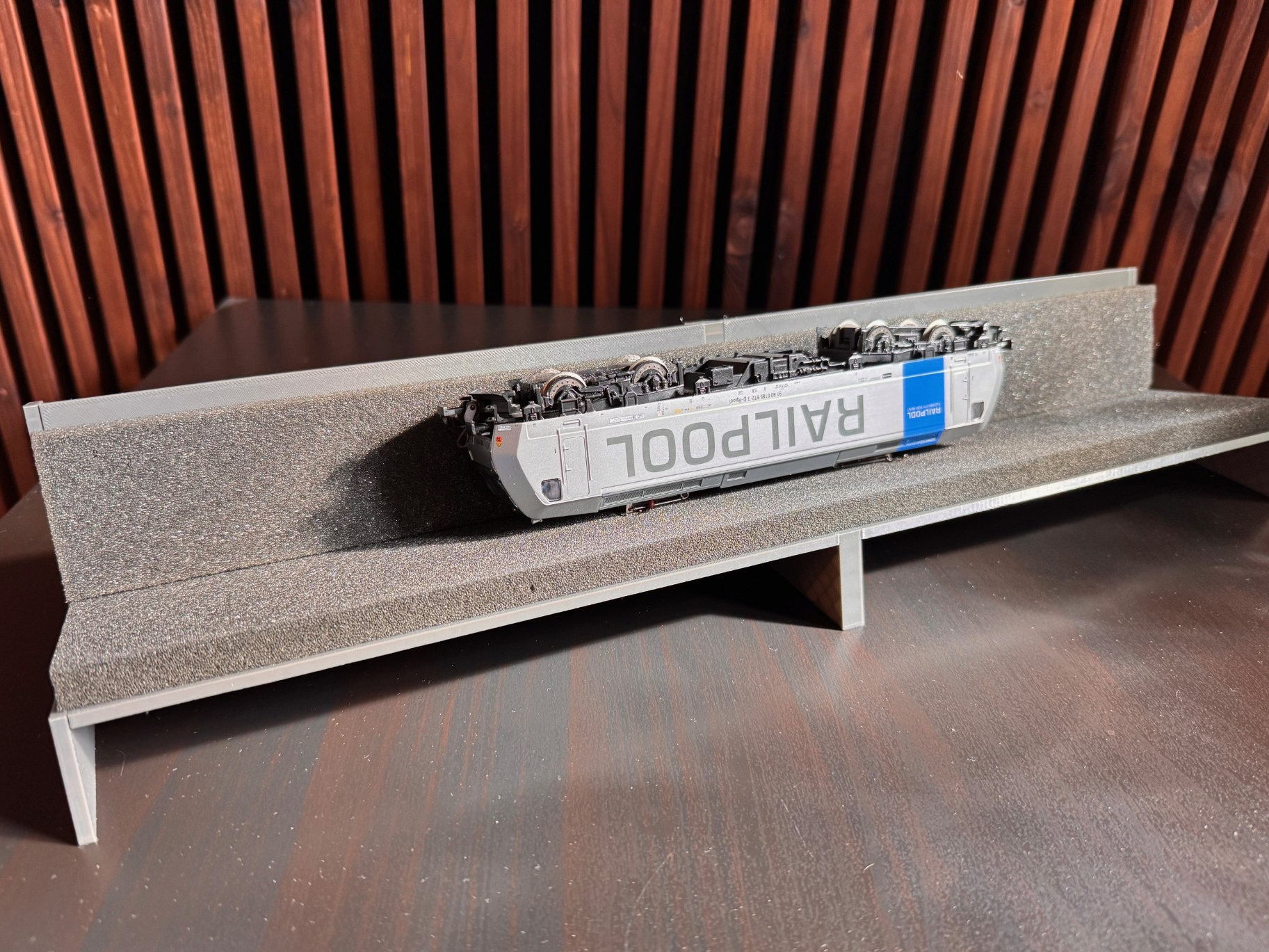 H0 Lokliege / HO Loco Cradle