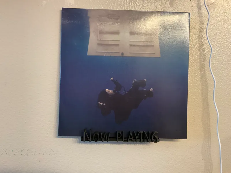 vinyl sign 