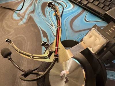 DELANCLiP - Logitech Pro X Headset Holder