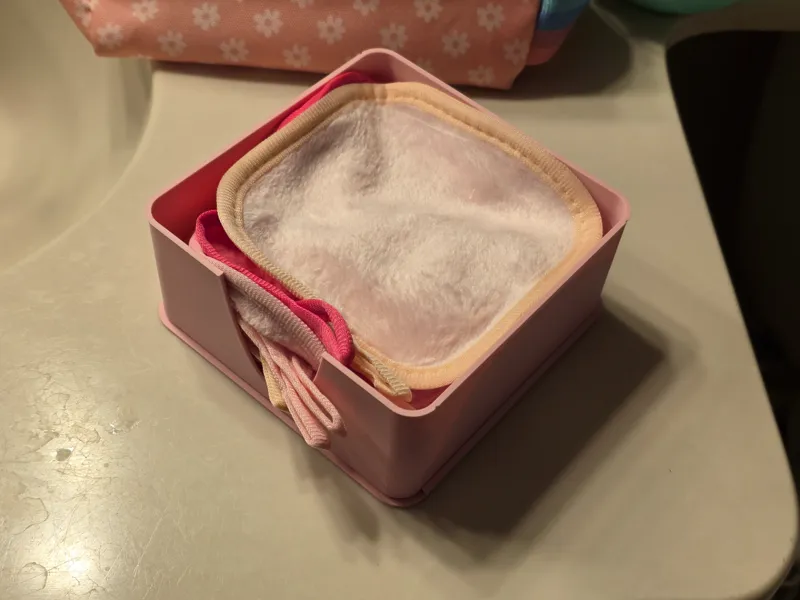 Makeup Remover Pad Box