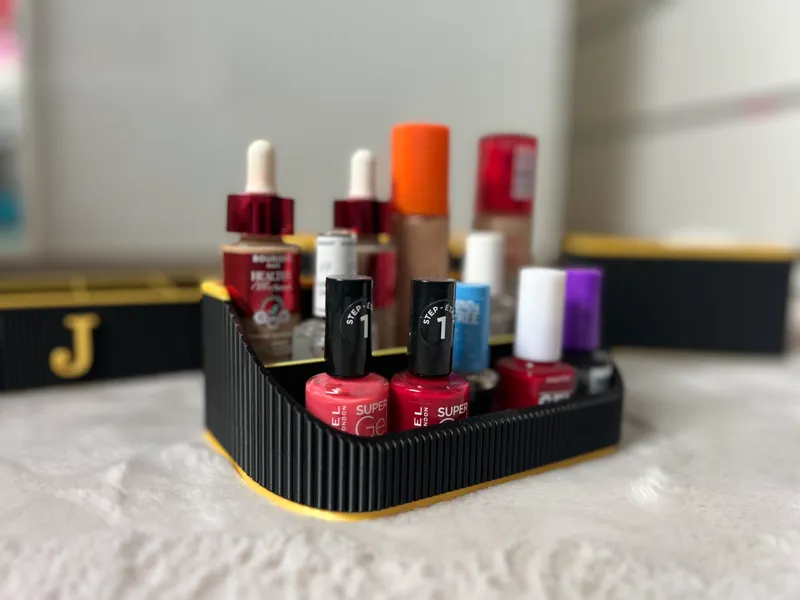 make up organizer
