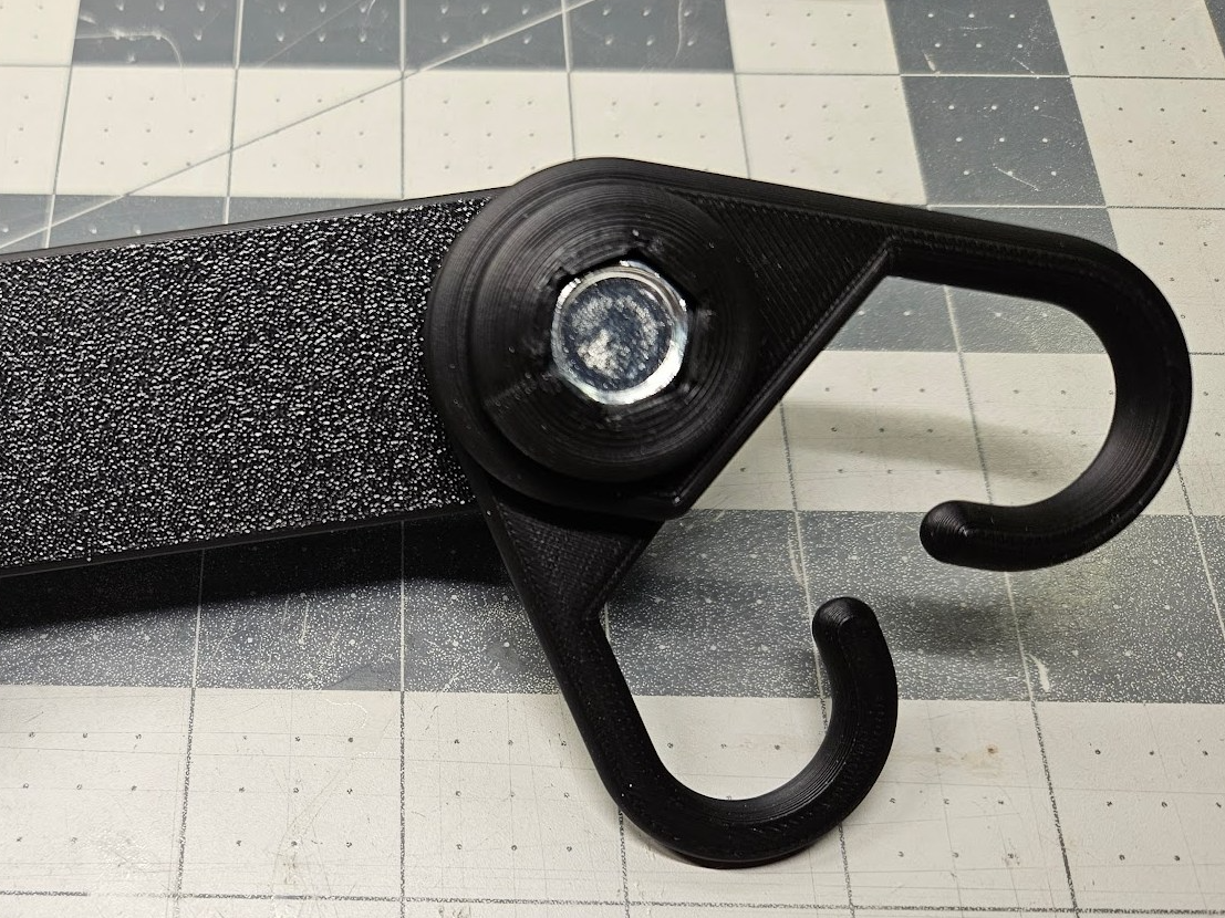 CPAP Hose Mount, Secure