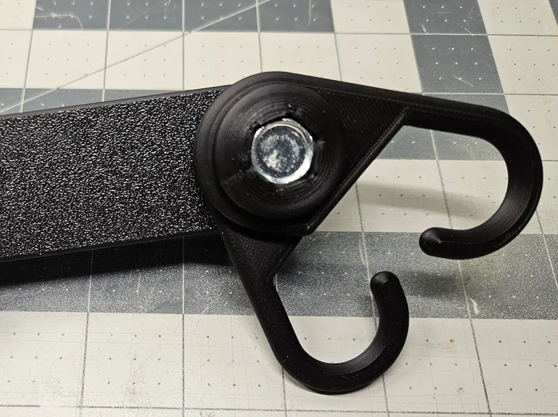 CPAP Hose Mount, Secure