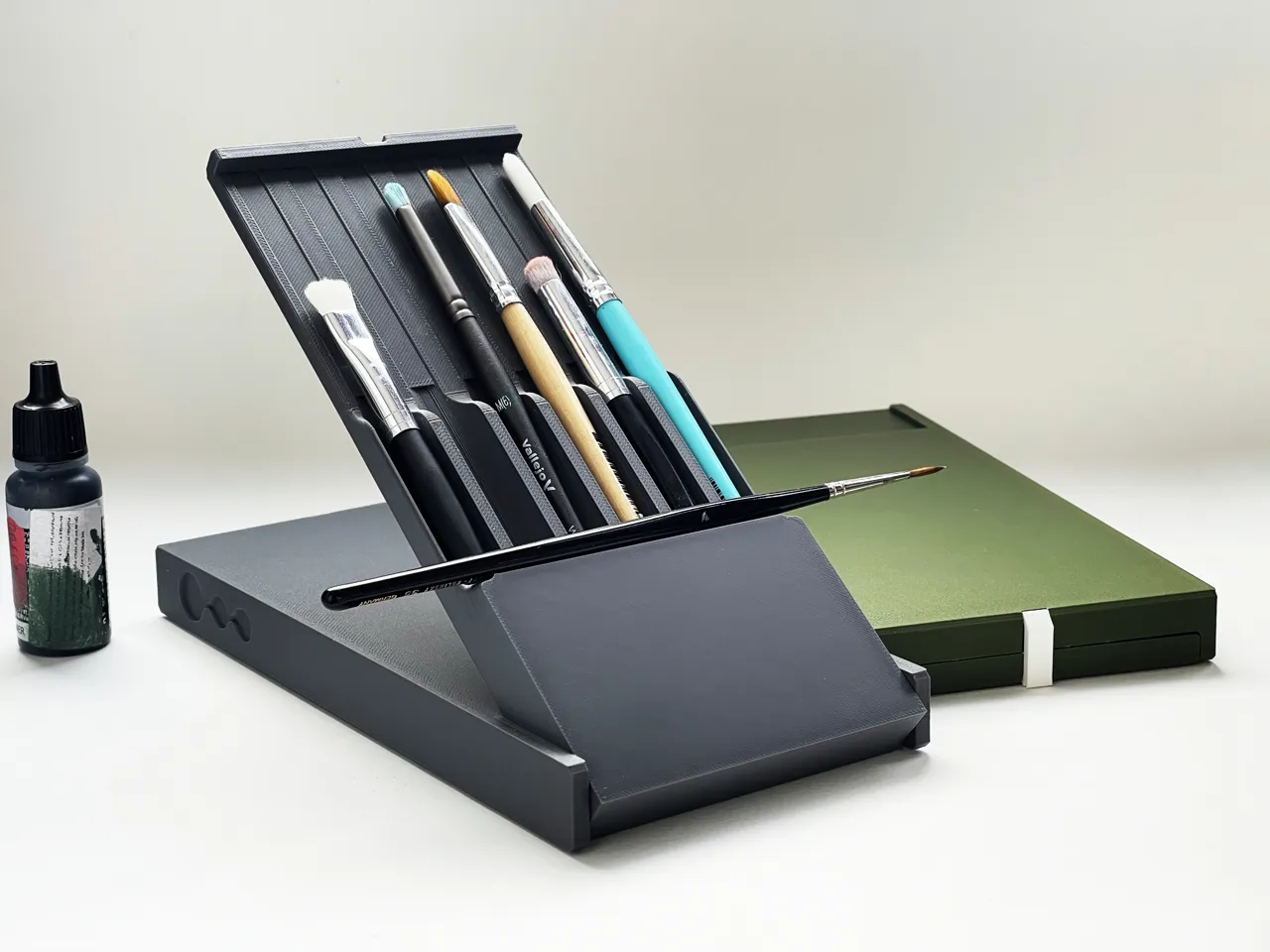 Brush / Pencil Case view 2