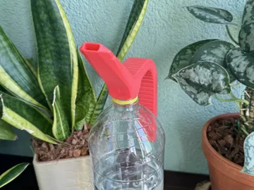Tapa o cubierta: PET Bottle Watering Cap with Handle — vista de referencia 4