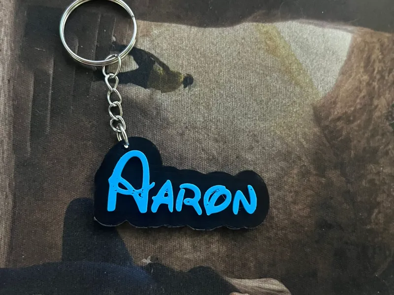 Llavero con el nombre de Aaron