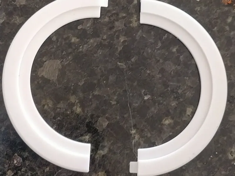 Recessed light repair ring