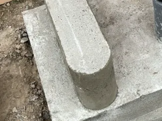 Concrete leg template