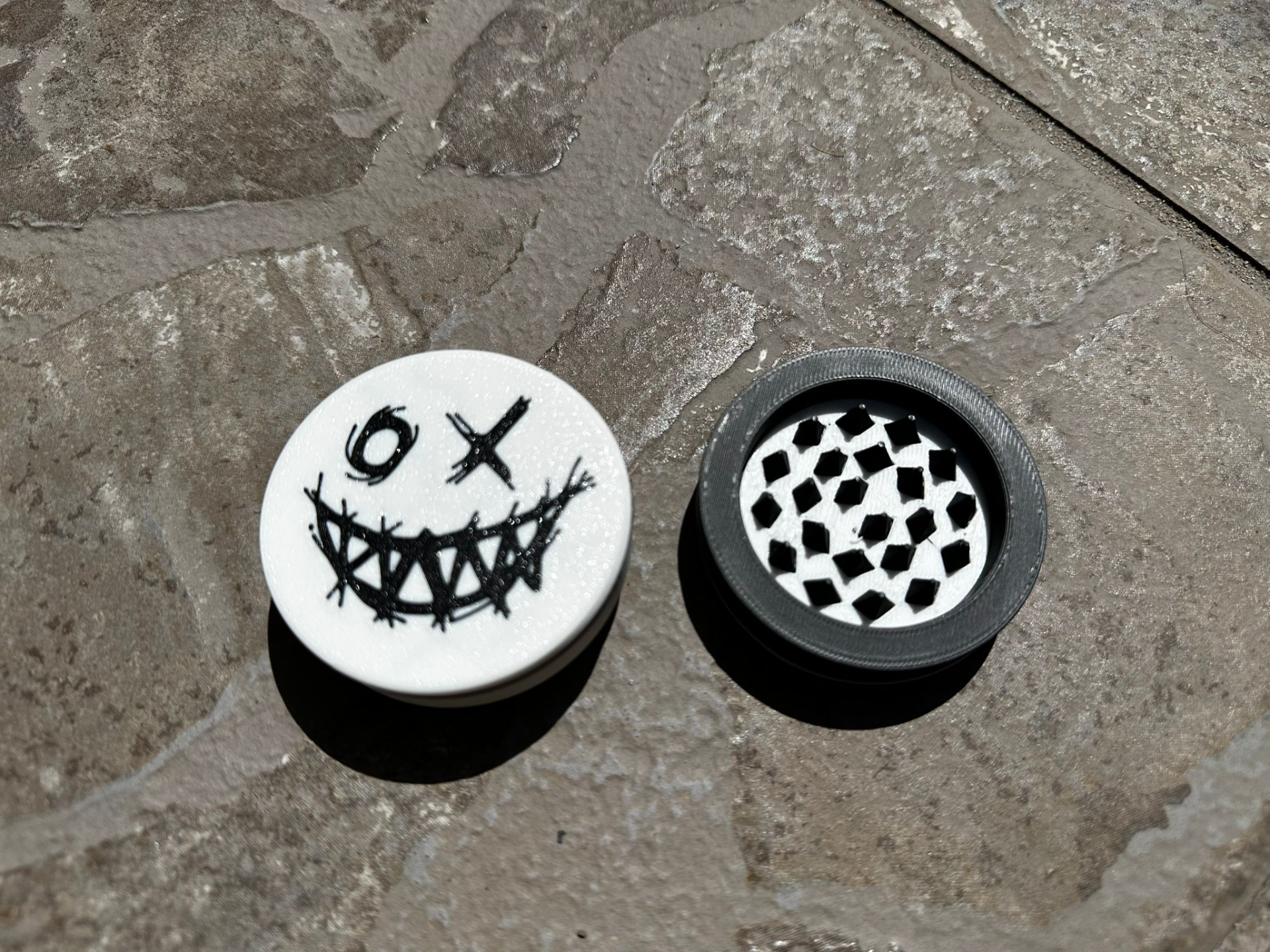 Grinder Cara infernal