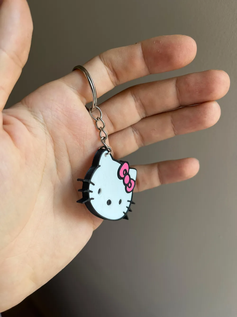 Hello Kitty Colorful Keychain Model - Free 3D Print Model - MakerWorld