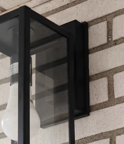 Surround for outdoor light