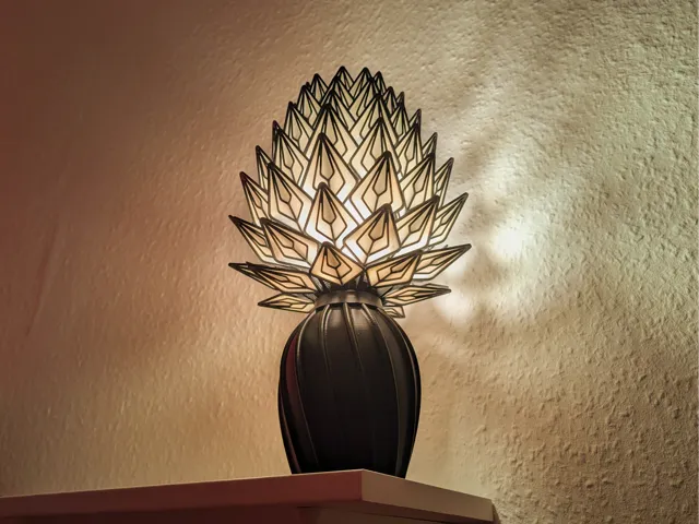 PrismaPetal - A Fully 3D Printed Lamp!