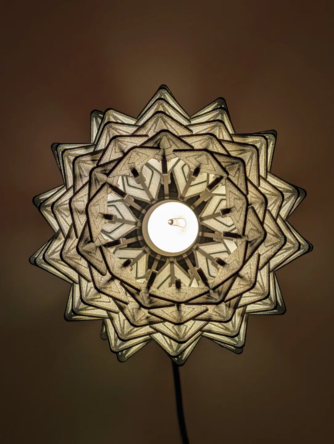 PrismaPetal - A Fully 3D Printed Lamp! view 4